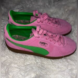 Puma Women's Pink and Green Sneakers